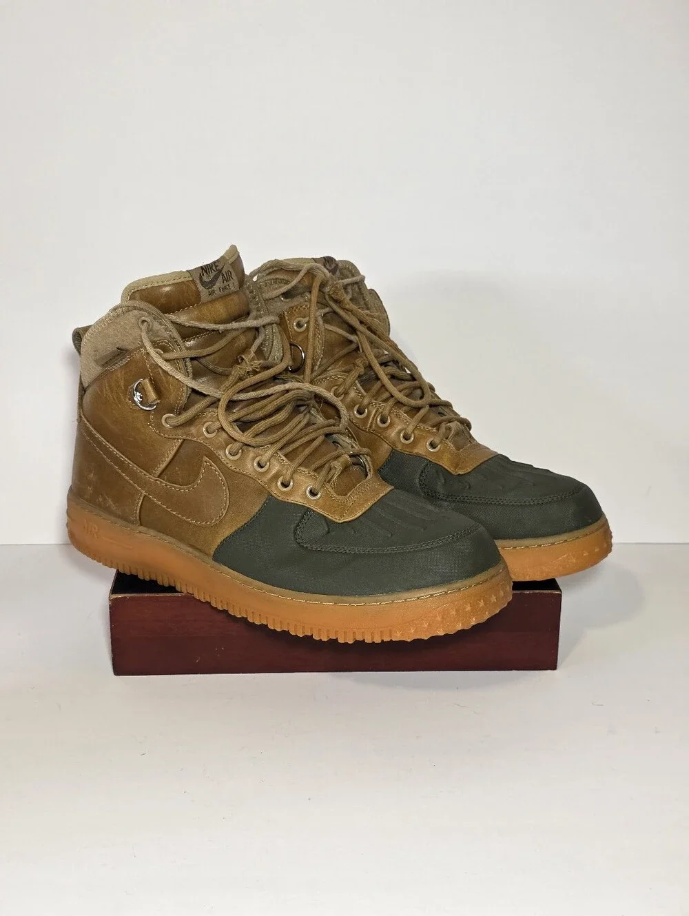 Nike Air Force step up